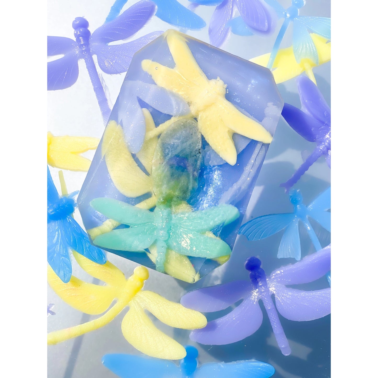 Social Dragonfly (Gemini) - 5 oz Zodiac Crystal Bar Soap